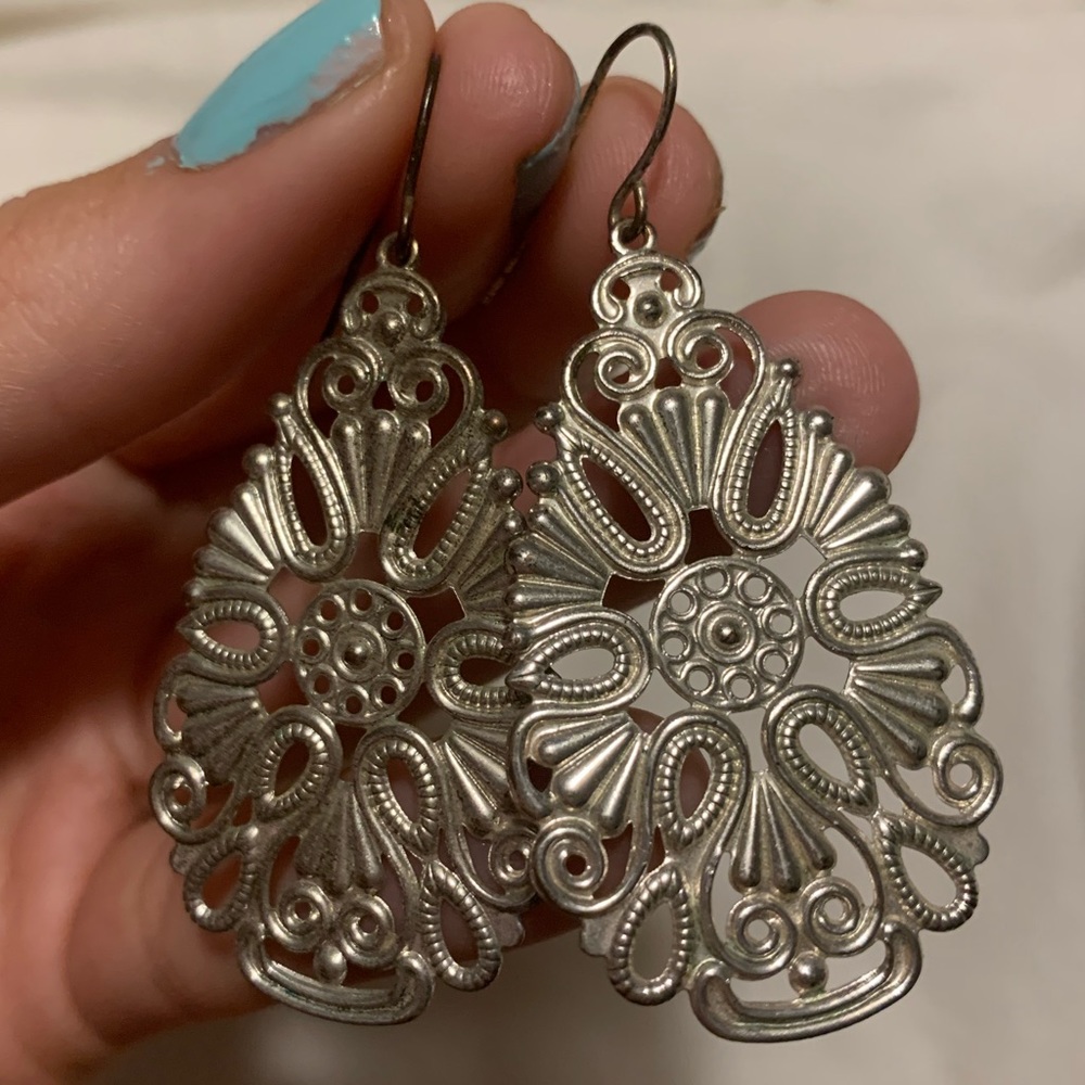 Dangle earrings